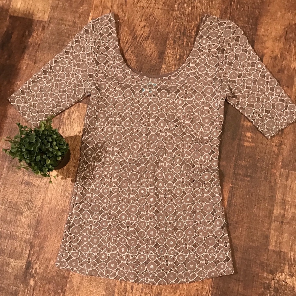 Classy Sheerlike Top. Shaped to fit